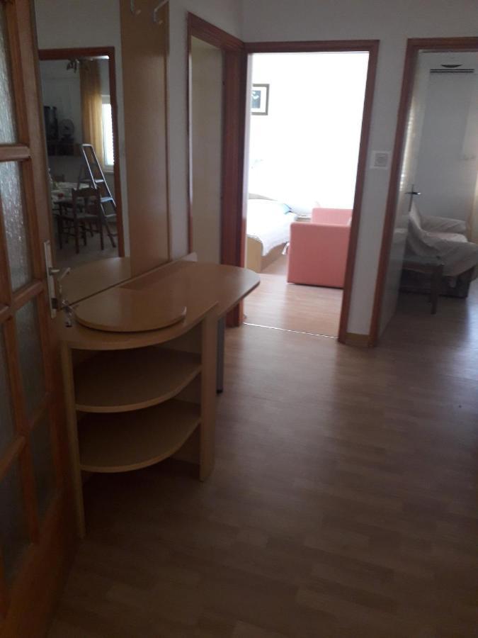 Apartments With A Parking Space Kampor, Rab - 4984 Экстерьер фото